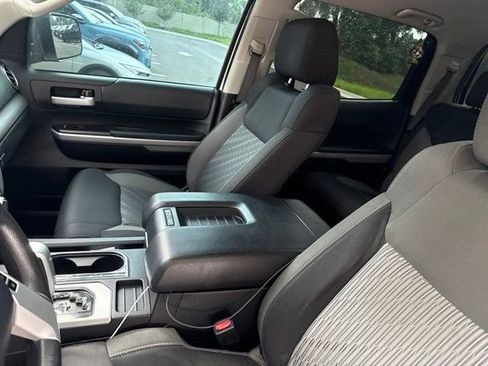 Used 2020 Toyota Tundra SR5 w/ SR5 Upgrade Package RWD image 8