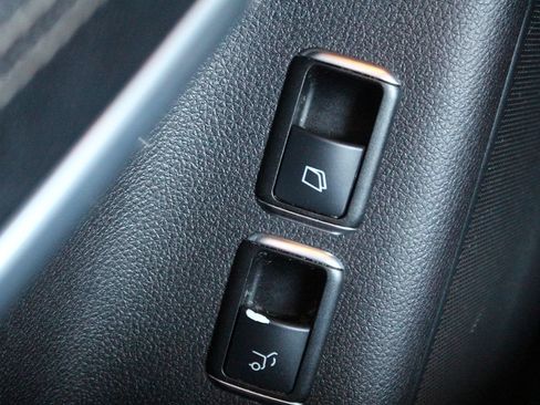Used 2013 Mercedes-Benz GL 450 4MATIC image 12