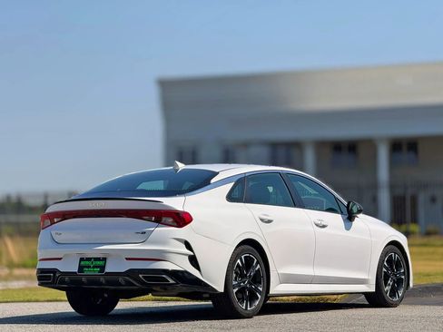 Used 2022 Kia K5 GT-Line FWD image 12