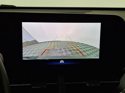 Used 2025 Chevrolet Trax ACTIV w/ Driver Confidence Package image 4