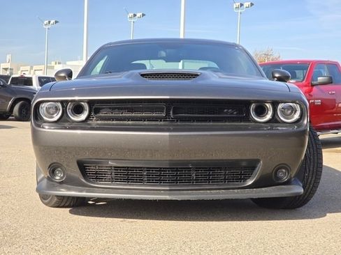 Used 2022 Dodge Challenger R/T w/ Plus Package image 3