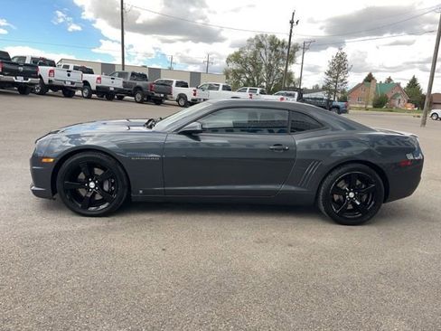 Used 2010 Chevrolet Camaro SS RWD image 10