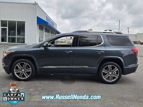 Used 2019 GMC Acadia Denali w/ Technology Package FWD image 4