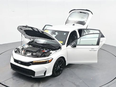 Used 2025 Honda Civic Sport image 36