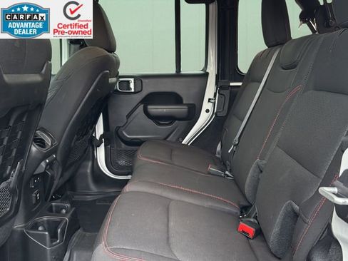 Certified 2022 Jeep Wrangler Unlimited Rubicon w/ Xtreme Recon 35" Tire Package image 20