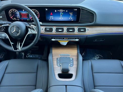 New 2026 Mercedes-Benz GLE 350 4MATIC image 3