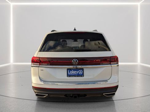 New 2026 Volkswagen Atlas SE FWD image 8