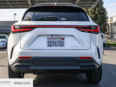Used 2025 Lexus NX 250 FWD image 5
