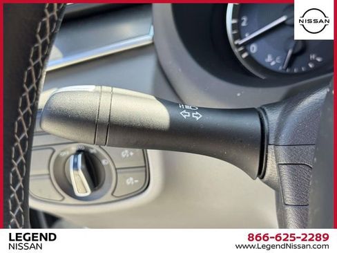 Used 2023 INFINITI QX50 Luxe AWD/4WD image 21
