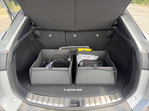 Used 2026 Lexus RZ 450e AWD w/ Accessory Package (Z2) image 32