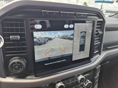Certified 2024 Ford F150 XLT w/ Mobile Office Package RWD image 4