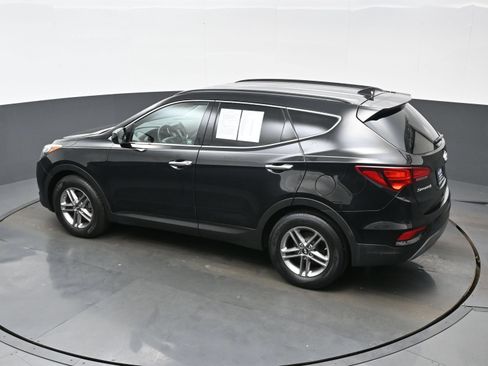 Used 2017 Hyundai Santa Fe Sport FWD image 32