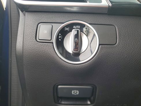 Used 2018 Mercedes-Benz GLE 350 image 29