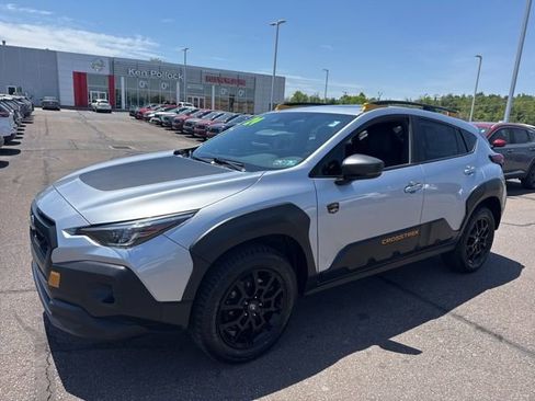 Used 2024 Subaru Crosstrek 2.5i Wilderness AWD/4WD image 41