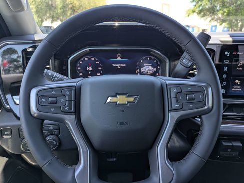 New 2026 Chevrolet Silverado 1500 LT w/ Z71 Off-Road Package AWD/4WD image 19