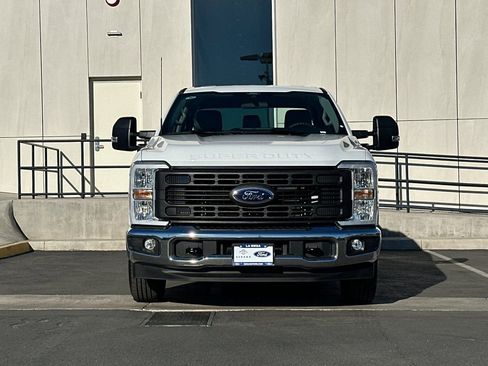 New 2026 Ford F250 XL w/ XL Chrome Package RWD image 8