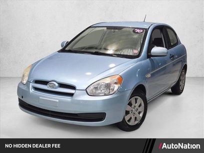 Used 2010 Hyundai Accent GS w/ Premium Pkg 3