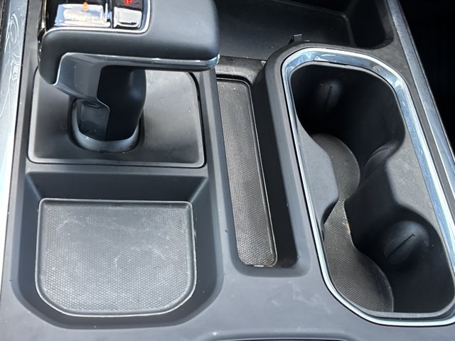Used 2023 Chevrolet Silverado 1500 LTZ AWD/4WD image 46