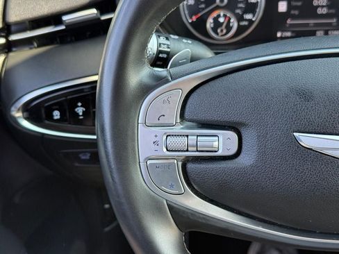 Used 2025 Genesis GV70 2.5T AWD/4WD image 17