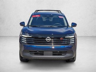 Certified 2025 Nissan Kicks SR video 2