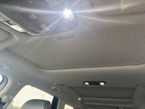 Used 2021 Hyundai Palisade Limited image 14