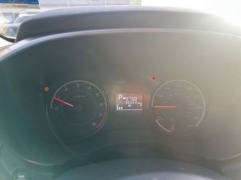 Used 2019 Subaru Crosstrek 2.0i Premium image 7