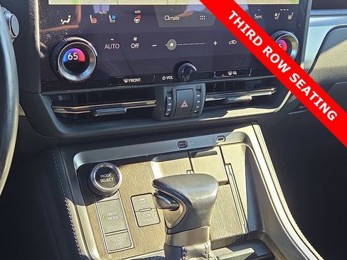 Used 2024 Lexus GX 550 w/ Accessory Package (31) image 21