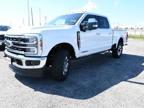 New 2026 Ford F250 King Ranch w/ Chrome Package AWD/4WD image 7