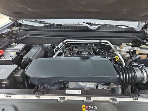 Used 2024 Chevrolet Colorado LT w/ LT Convenience Package RWD image 27