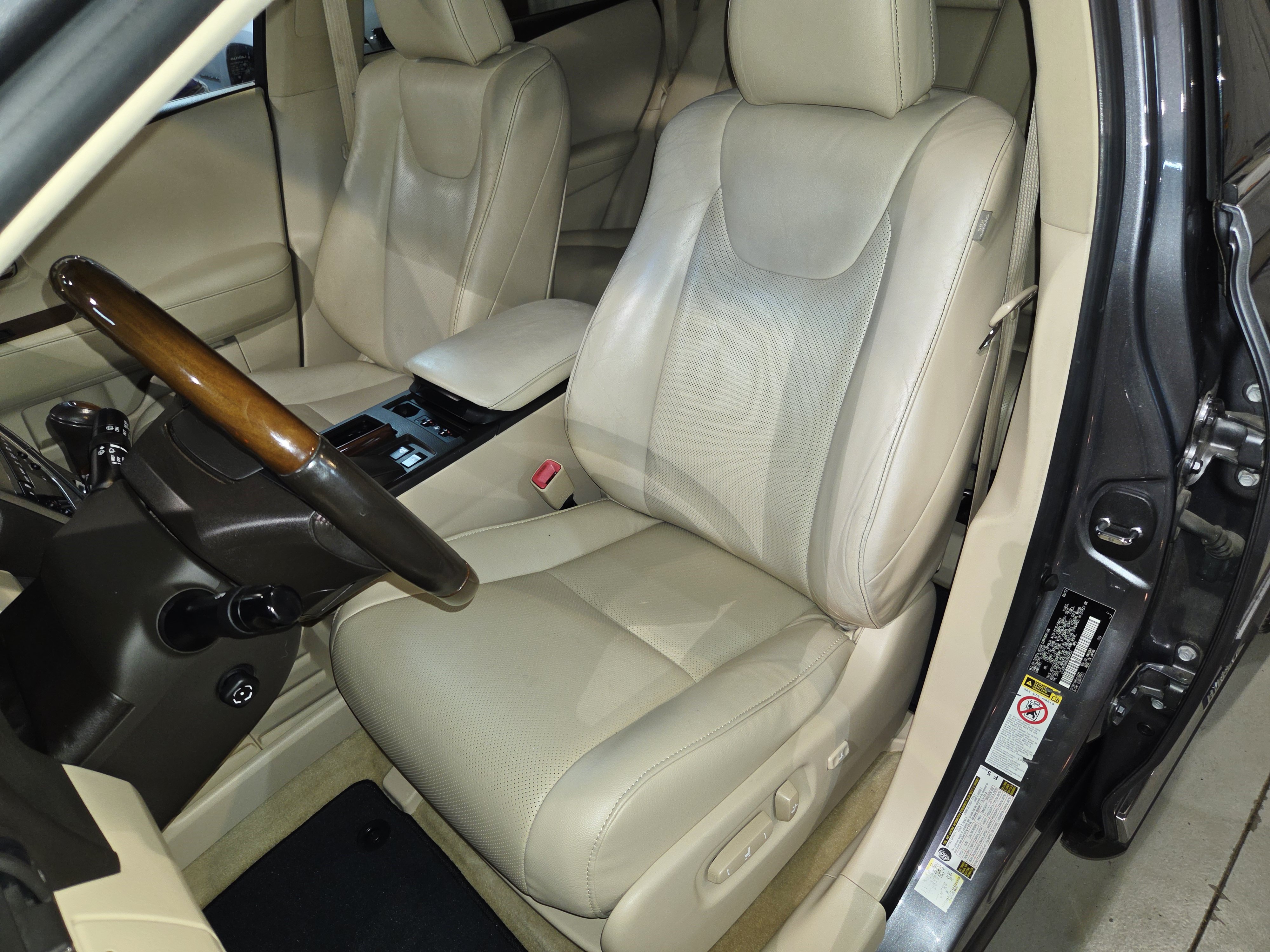 Used 2013 Lexus RX 450h FWD w/ Navigation Pkg image 17