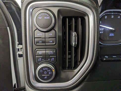 Used 2021 GMC Sierra 1500 AT4 w/ AT4 Value Package AWD/4WD image 16
