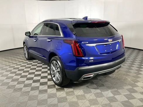 Certified 2025 Cadillac XT5 Premium Luxury w/ Technology Package image 4