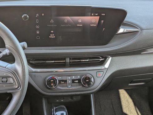 Used 2026 Buick Envista Preferred FWD image 12
