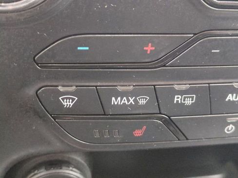 Certified 2022 Ford Ranger XLT w/ Equipment Group 302A High image 22