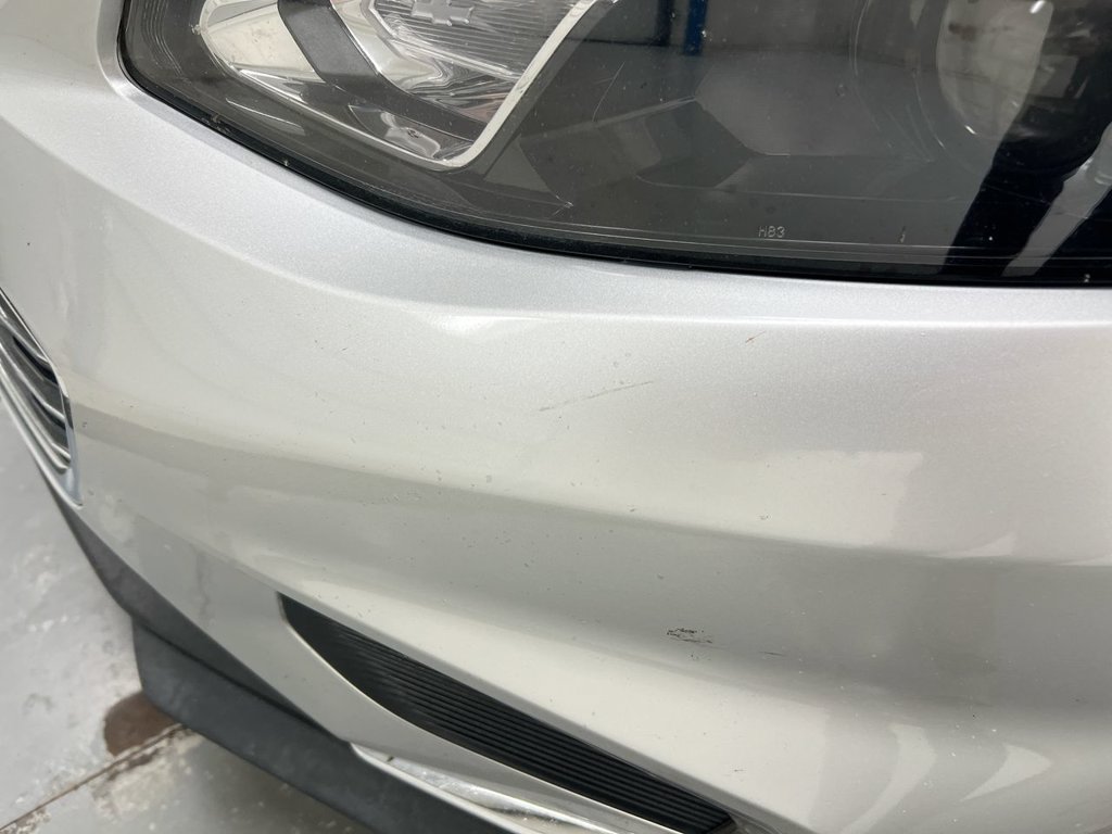 Used 2018 Chevrolet Malibu LT FWD image 28