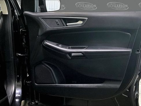 Used 2024 Ford Edge SE w/ Black Appearance Package AWD/4WD image 12