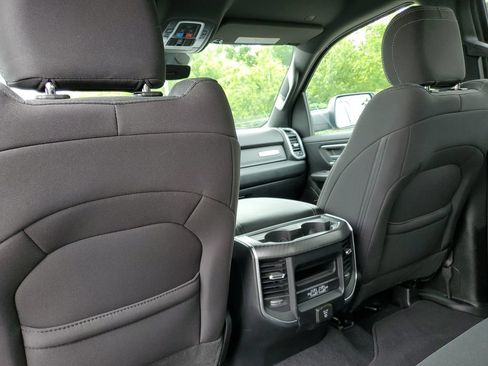 Used 2025 RAM 1500 Big Horn AWD/4WD image 33