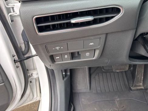 Used 2023 Hyundai Sonata SEL FWD image 19