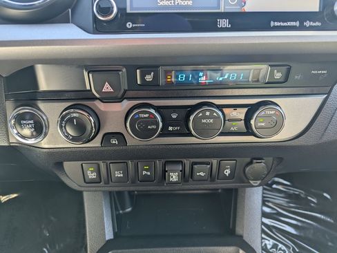 Used 2023 Toyota Tacoma TRD Pro AWD/4WD image 22