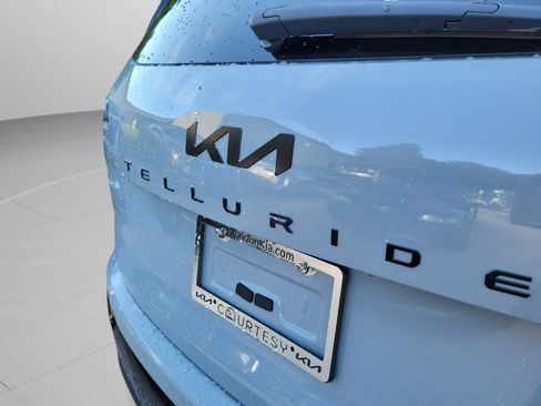 Used 2025 Kia Telluride EX X-Line AWD/4WD image 32