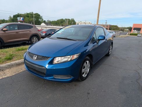 Used 2013 Honda Civic LX image 3