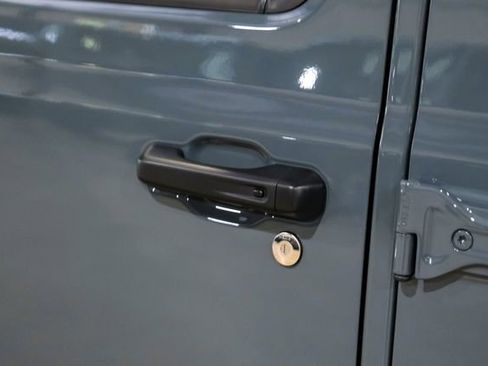 Used 2024 Jeep Wrangler Unlimited Rubicon 392 image 51