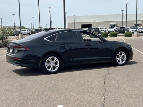 Used 2023 Honda Accord LX image 5