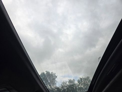 Used 2013 Lincoln Navigator 4WD w/ HD Trailer Tow Pkg image 19