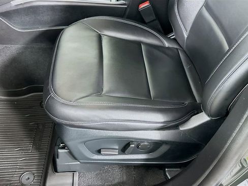 Certified 2023 Ford Explorer XLT w/ Equipment Group 202A image 26