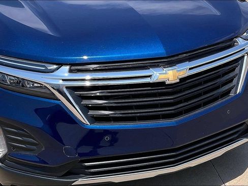Used 2023 Chevrolet Equinox LT FWD image 30