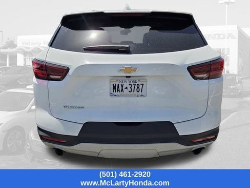 Used 2025 Chevrolet Blazer LT FWD image 6