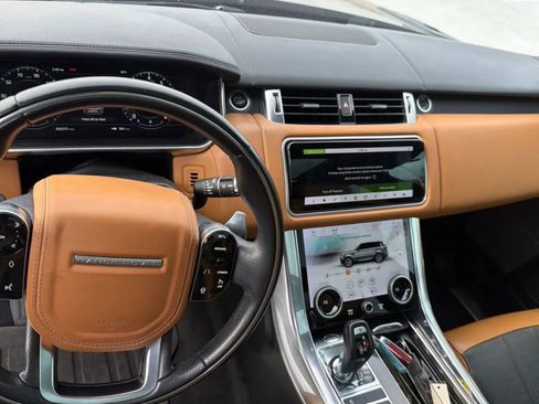 Used 2019 Land Rover Range Rover Sport HSE Dynamic image 27