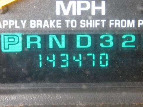 Used 2000 Chevrolet Silverado 1500 LT image 9