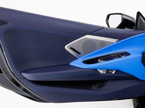 Used 2020 Chevrolet Corvette Stingray Premium Cpe w/ 3LT Preferred Equipment Group image 36